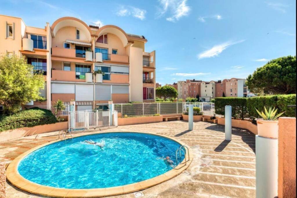 Appartement Sur Le Port De Gruissan Dış mekan fotoğraf